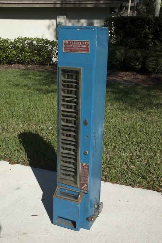 U-Select-It Vendor - Before