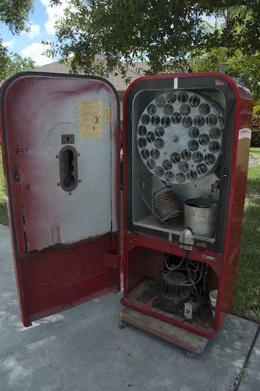 Vendo V-39 Interior - Before